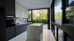 Jalan Loyang Besar (D17), Terrace #540211841